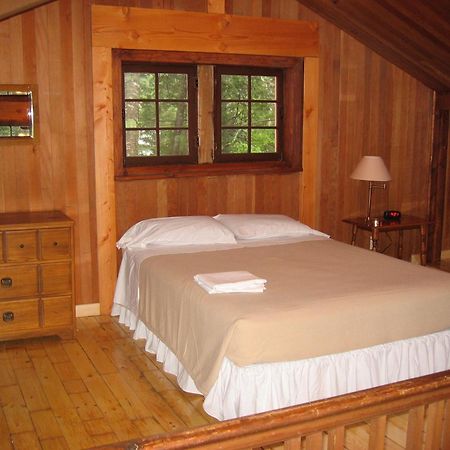 Les Chalets Du Lac Grenier Chertsey Esterno foto