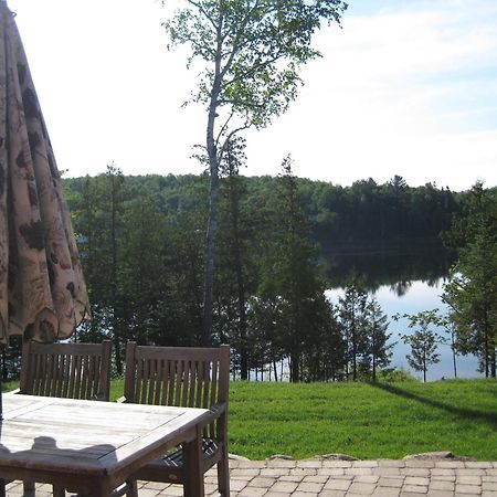 Les Chalets Du Lac Grenier Chertsey Esterno foto