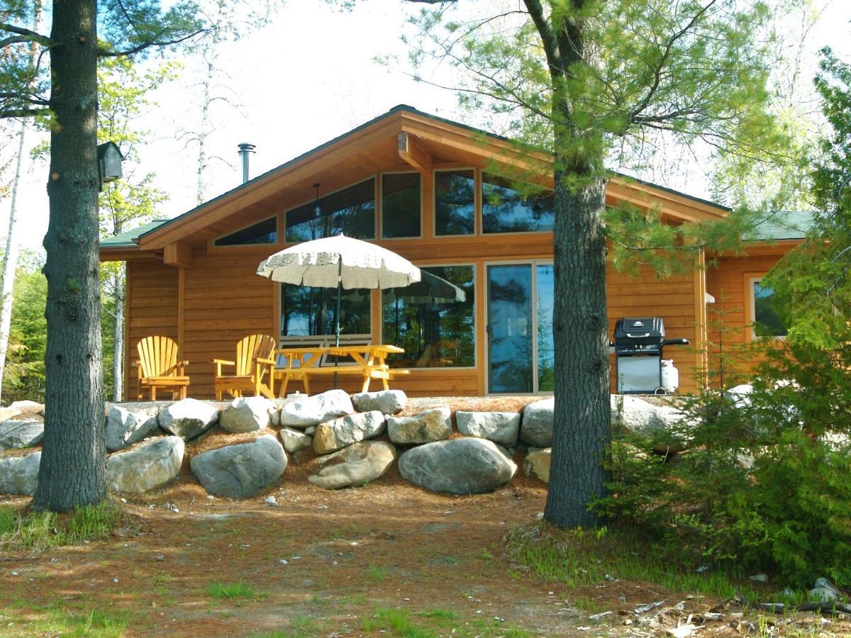 Les Chalets Du Lac Grenier Chertsey Esterno foto