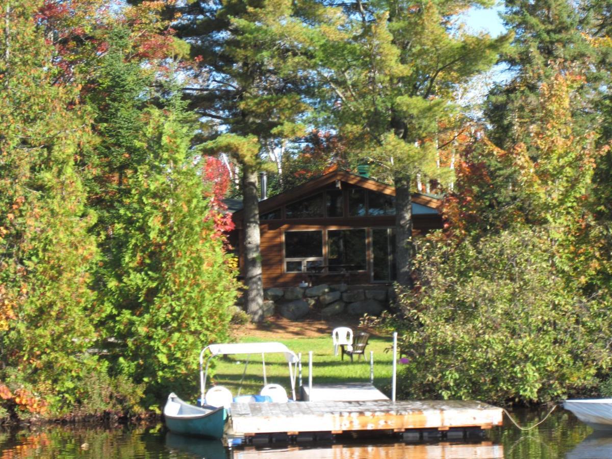 Les Chalets Du Lac Grenier Chertsey Esterno foto