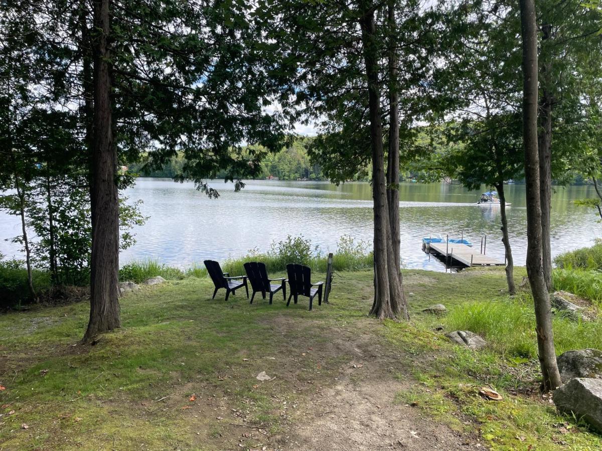 Les Chalets Du Lac Grenier Chertsey Esterno foto
